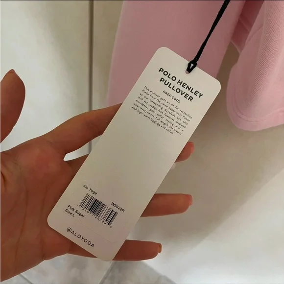 🌸 ALO YOGA Collared Henley Crop Polo Pullover | Size L |  NWT 🌸 - Picture 5 of 10